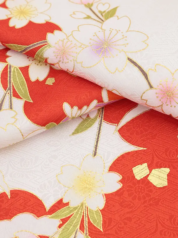 女児産着 お宮参りレンタル2971【正絹】 白地裾赤 雲取り雪輪に花