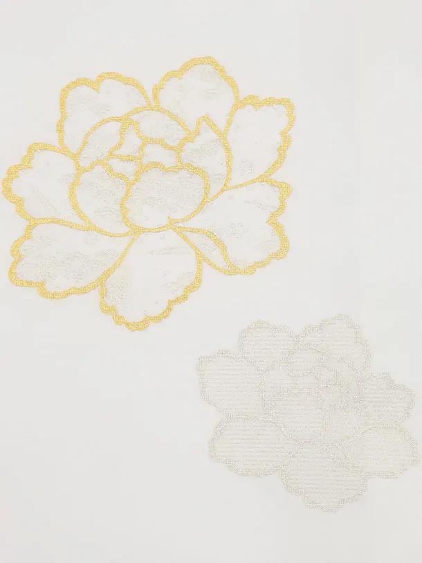 女児産着 お宮参りレンタル2975 白地 金コマ 牡丹