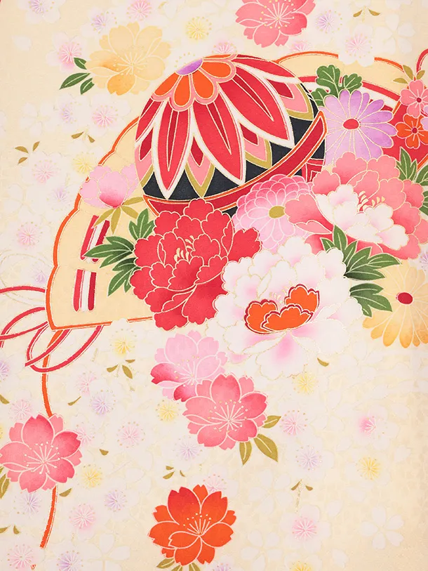 女児産着 お宮参りレンタルR057 【正絹】薄黄 裾ピンク 扇 鞠と花