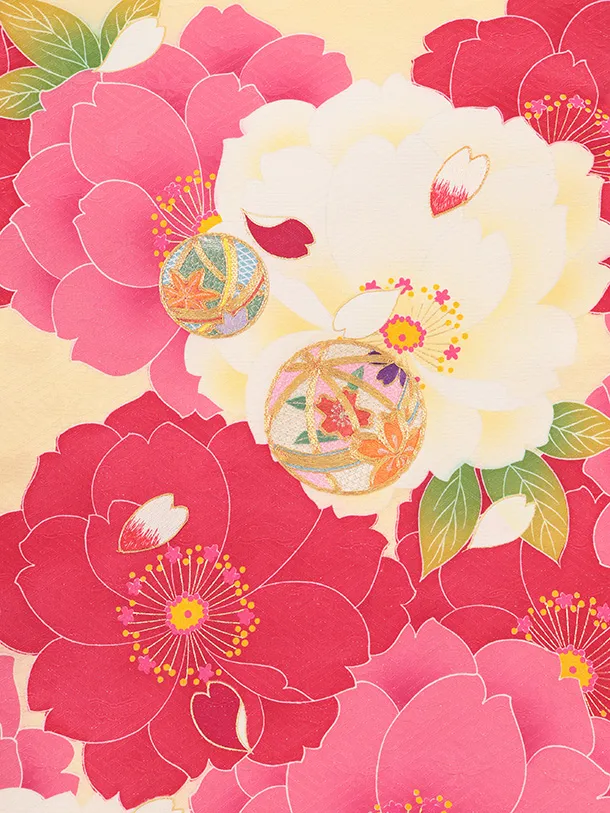 女児産着 お宮参りレンタルR060 【正絹】クリーム地 裾黄 刺繍鞠 大花