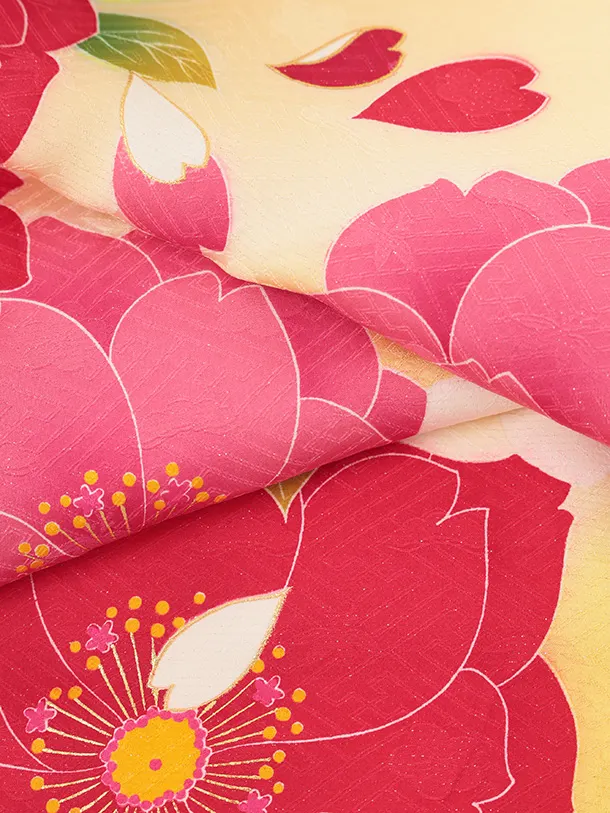 女児産着 お宮参りレンタルR060 【正絹】クリーム地 裾黄 刺繍鞠 大花