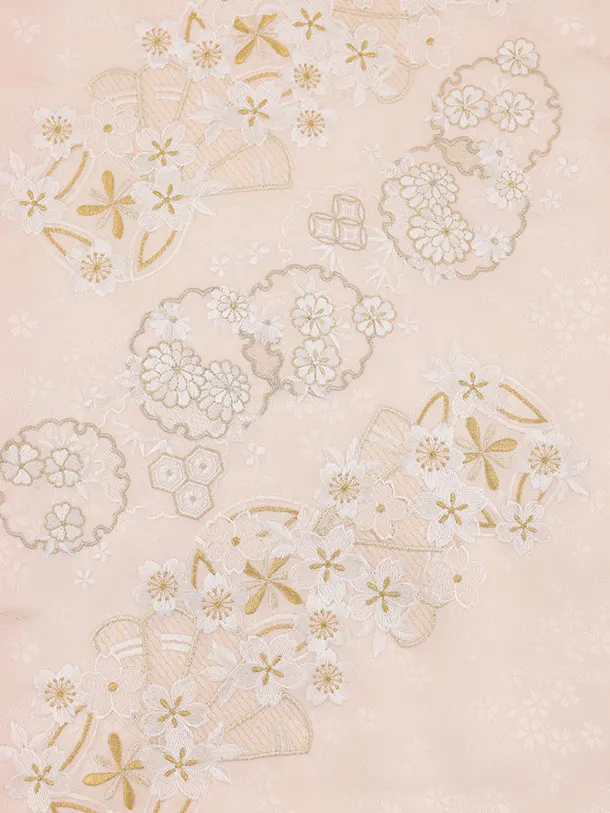 女児産着 お宮参りレンタルR222 淡ピンク 刺繍 亀甲 桜 菊
