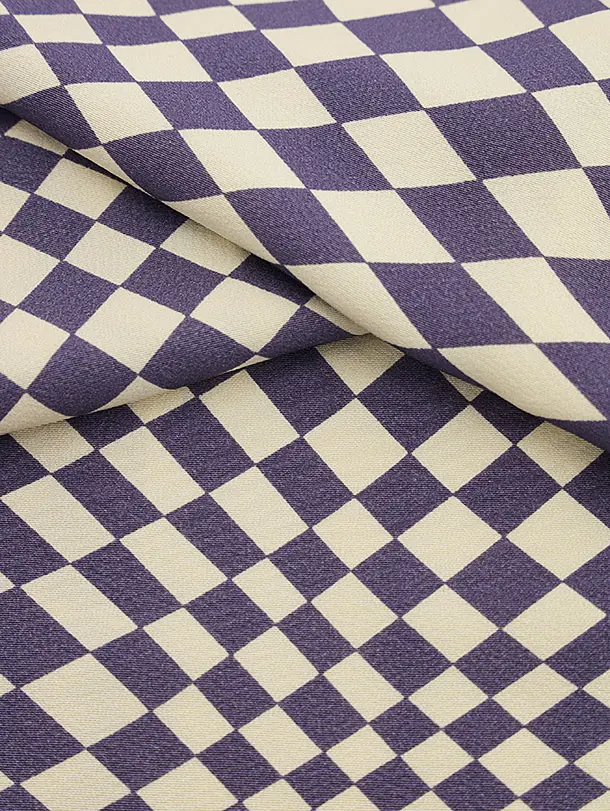 七五三(3歳被布)W398【正絹】クリーム絞り金コマ刺繍宝尽くし×紫変わり柄