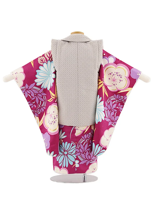 七五三レンタル(3歳男児被布)W463 グレージュ七宝×チェリーピンク梅菊