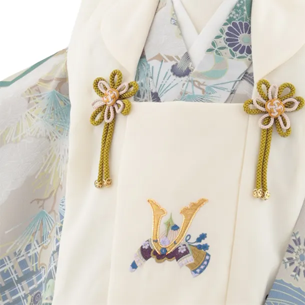 七五三レンタル(3歳男児被布)W483 クリーム刺繍兜×グレー兜に松