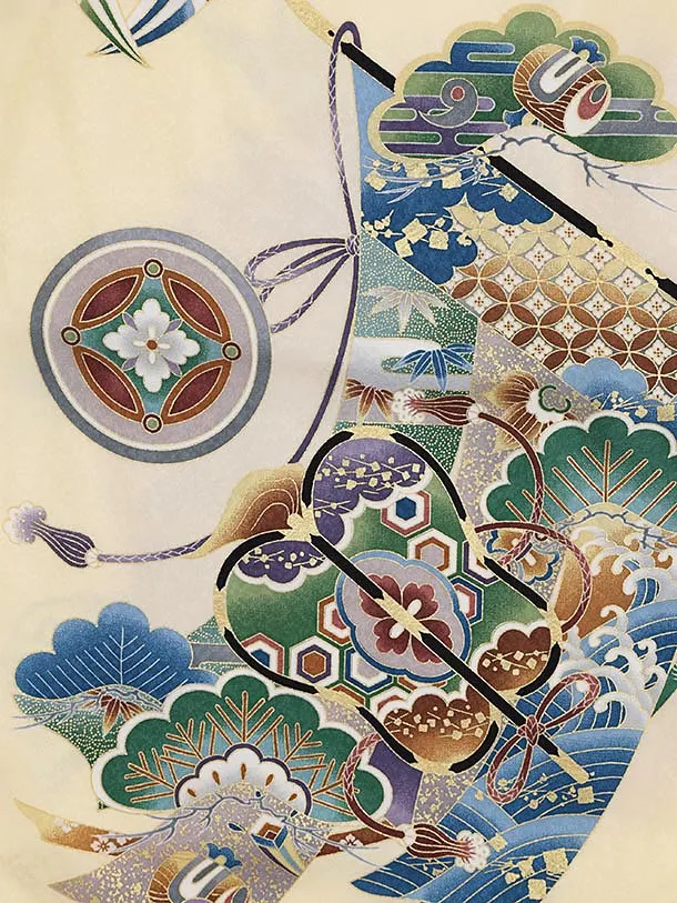 七五三レンタル(3歳男児被布)W561【正絹】白地刺繍鷹×ベージュ吉祥文様
