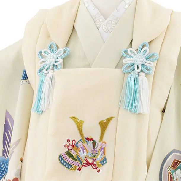 七五三レンタル(3歳男児被布)W562【正絹】ベージュ刺繍兜×ヒワ色 吉祥文様