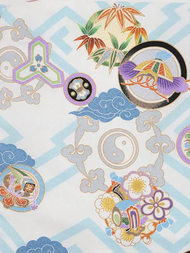 七五三レンタル(3歳男児被布)W569 紺地刺繍兜×白丸紋に吉祥文様