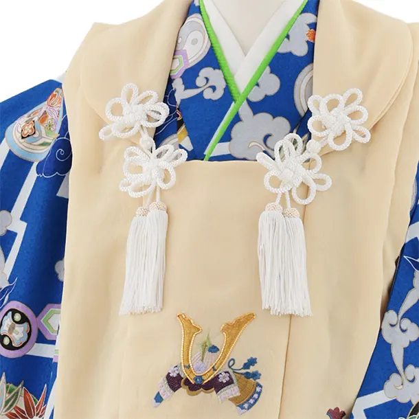 七五三レンタル(3歳男児被布)W570 ベージュ刺繍兜×青丸紋に吉祥文様