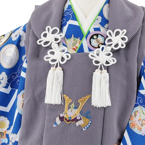 七五三レンタル(3歳男児被布)W571 グレー刺繍兜×青丸紋に吉祥文様