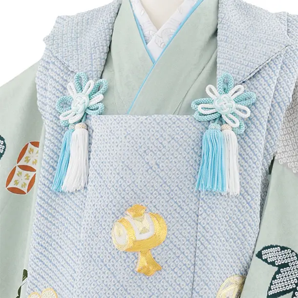 七五三(3歳男児被布)W576【正絹】水色金コマ刺繍宝尽くし×ヒワ吉祥文様