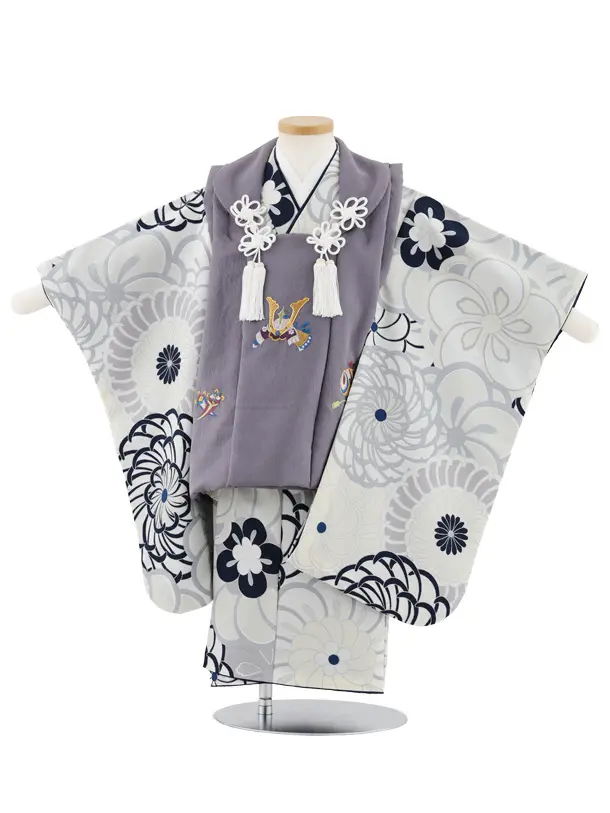 七五三(3歳男児被布)W581 グレーパープル刺繍兜×グレージュねじり梅菊
