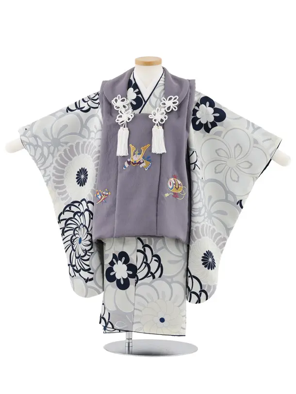 七五三(3歳男児被布)W581 グレーパープル刺繍兜×グレージュねじり梅菊