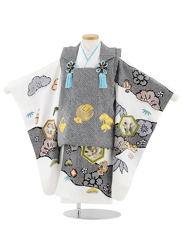 七五三レンタル(3歳男児被布)W584【正絹】黒絞り金コマ×白 吉祥文様