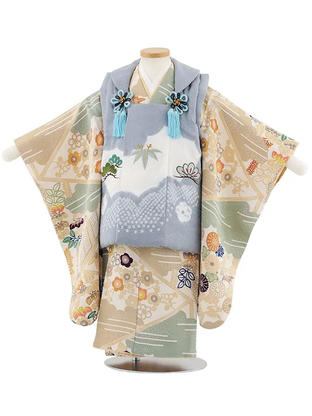 七五三(3歳)W595  (正絹)グレー松×栗山工房 和染紅型 ベージュ雲取花