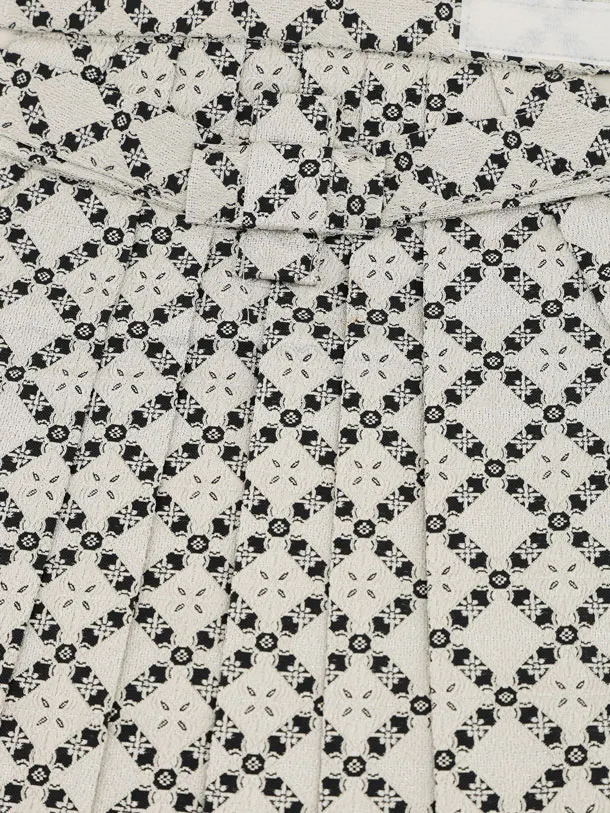 かんたん七五三(3歳男袴)W605 赤 扇絵に鷹×ベージュ黒