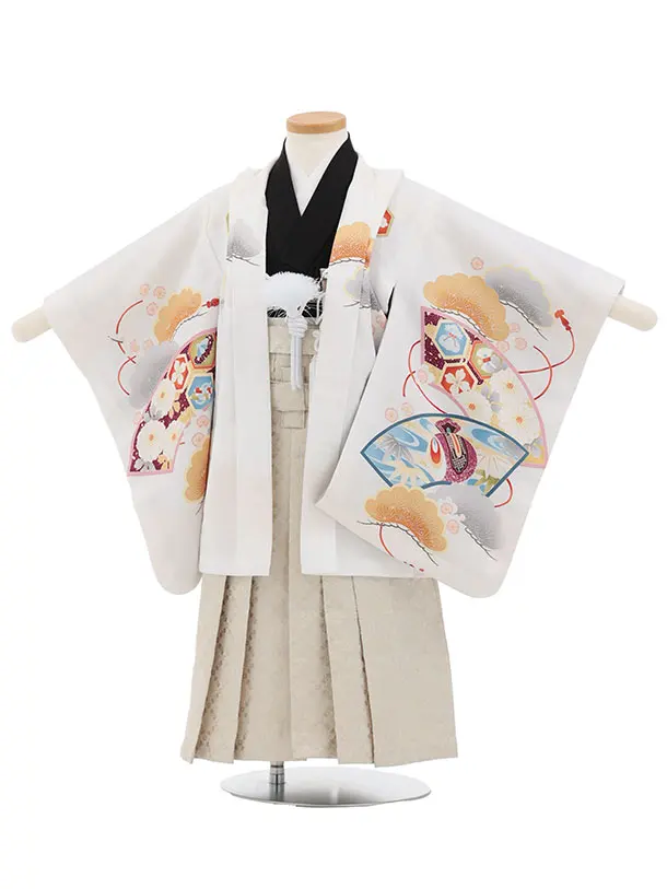 かんたん七五三(3歳男袴)W608 白 扇絵に鷹×ベージュシルバー