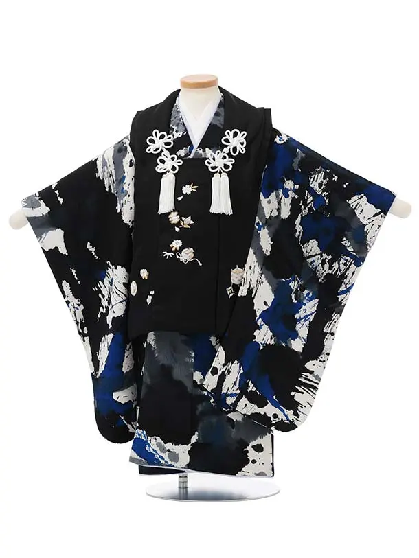 七五三(3歳男児被布)W689【正絹】黒地 刺繍宝尽くし×ペイント柄