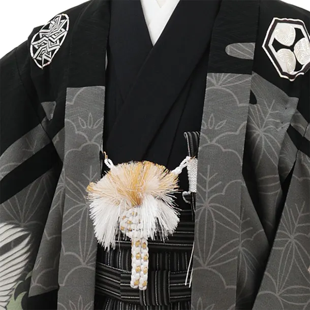 かんたん七五三(5歳男袴)X663 LOWRYS FARM 黒地 雲に白鷹×黒縞