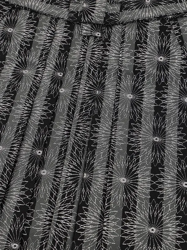 かんたん七五三(5歳男袴)X669 京舞 白地松丸紋に鷹×黒ストライプ