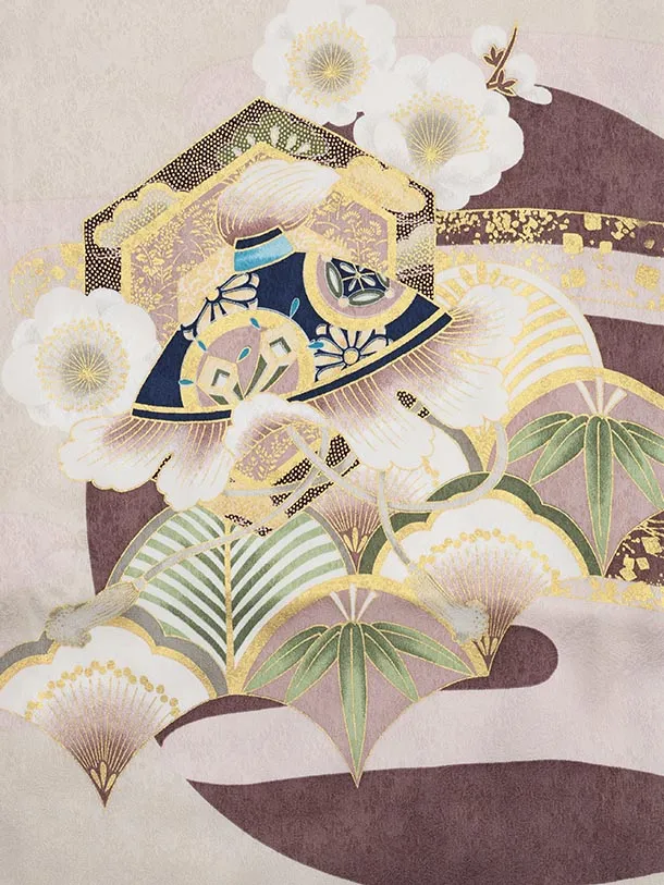 かんたん七五三(5歳男袴)X703【正絹】 ベージュ吉祥文様 白鷹×ゴールド亀甲