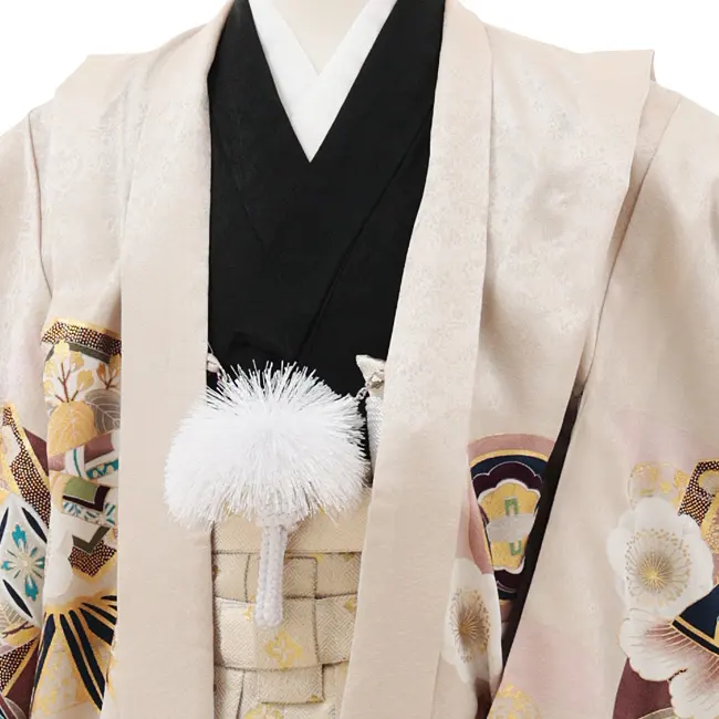 かんたん七五三(5歳男袴)X703【正絹】 ベージュ吉祥文様 白鷹×ゴールド亀甲