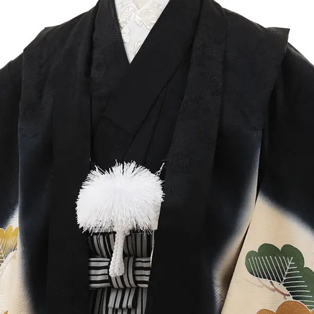 七五三(5歳男袴)X724【高級正絹】黒地 松に吉祥文様 鷹×黒縞