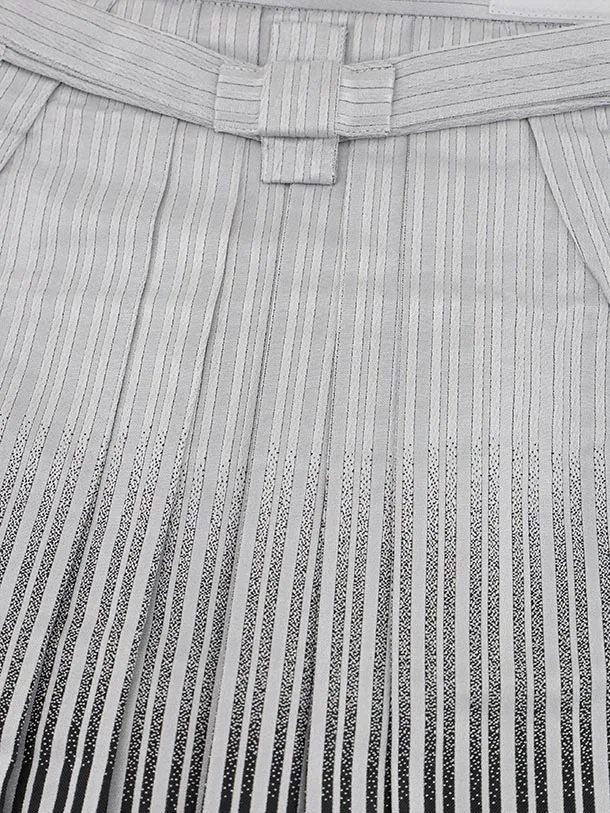 かんたん七五三(5歳男袴)X752 黒紋付×シルバーぼかし縞