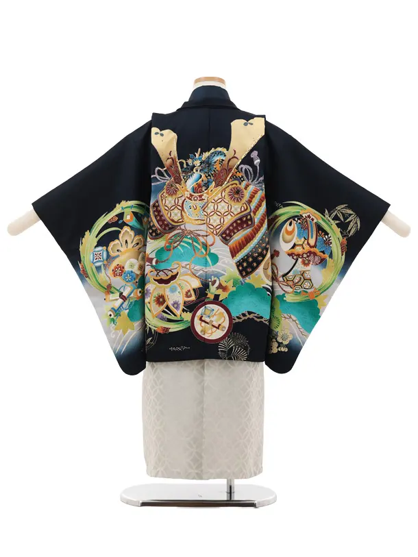 かんたん七五三(5歳男袴)X836 紺地 吉祥文様に兜×白シルバー