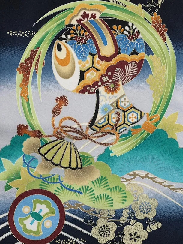 かんたん七五三(5歳男袴)X836 紺地 吉祥文様に兜×白シルバー