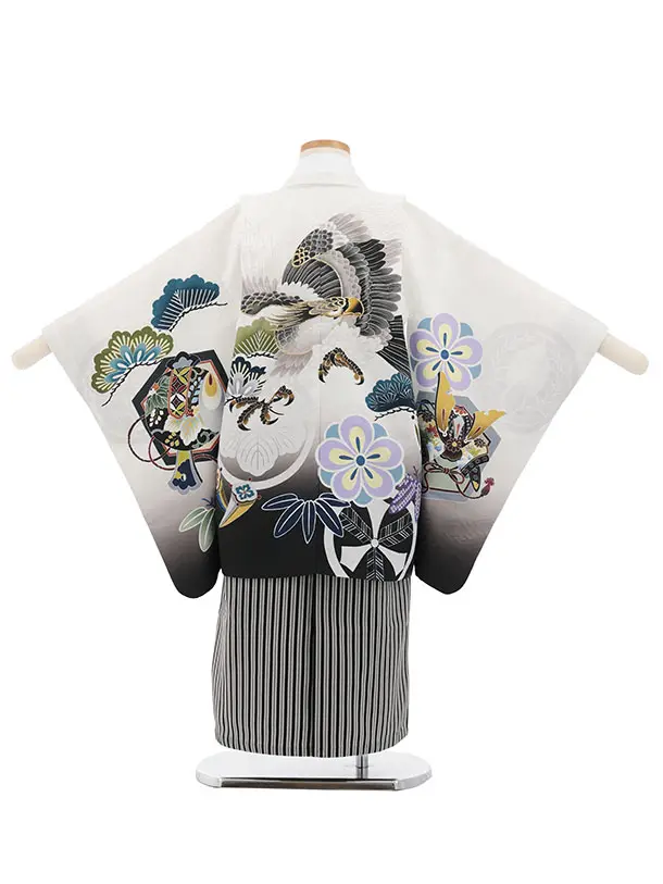 かんたん七五三(5歳男袴)X887 白地裾黒吉祥文様鷹×黒縞袴