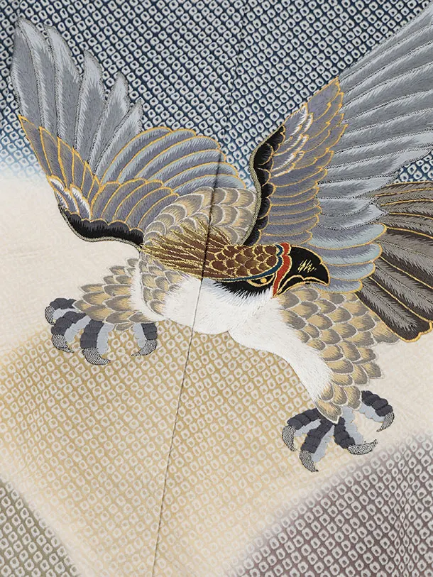 七五三(5歳男袴)X890 【高級正絹】紺ベージュ疋田柄刺繍丸紋鷹×白紺ぼかし菱