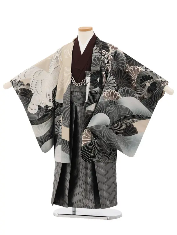 かんたん(5歳袴)X894 JAPANSTYLE ベージュ黒 波に菊鷹×シルバー