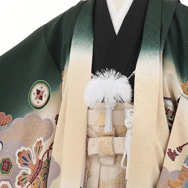 七五三レンタル(5歳男袴)X905 グリーン かぶとに吉祥文様×ベージュ茶ぼかし