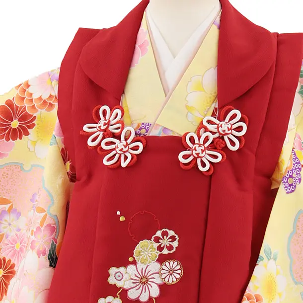 七五三レンタル(3歳女児被布)4912 赤刺繍花×黄 雪輪に花蝶