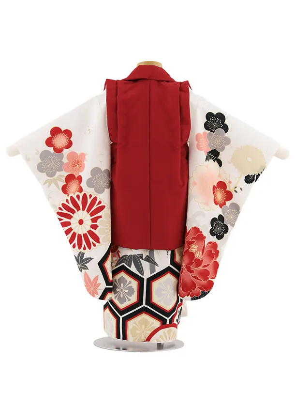 七五三レンタル(3歳女児被布)4924 赤菊×白地 牡丹に梅