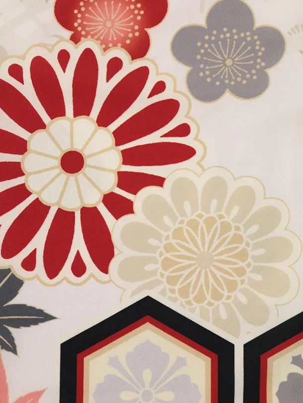 七五三レンタル(3歳女児被布)4924 赤菊×白地 牡丹に梅