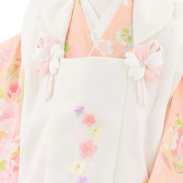 七五三レンタル(3歳女児被布)4940 式部浪漫 アイボリー刺繍花×ピンク桜に鞠