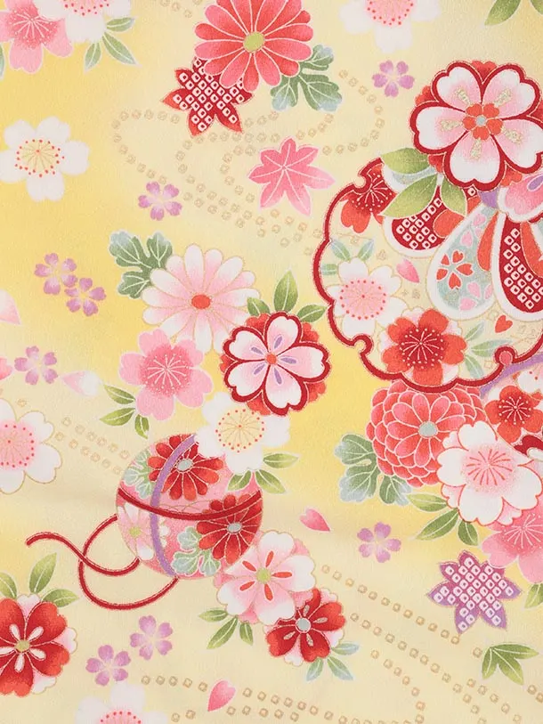 七五三レンタル(3歳女児被布)4986 白刺繍鞠×薄黄ぼかし 雪輪鞠