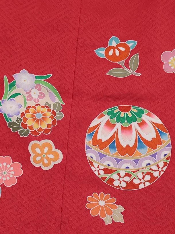 七五三レンタル(3歳女児被布)S062【正絹】白 犬張り子×赤鞠花