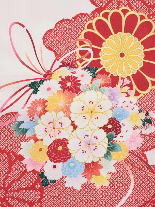 七五三レンタル(3歳女児被布)S072 赤刺繍 桜鞠×白地薬玉菊