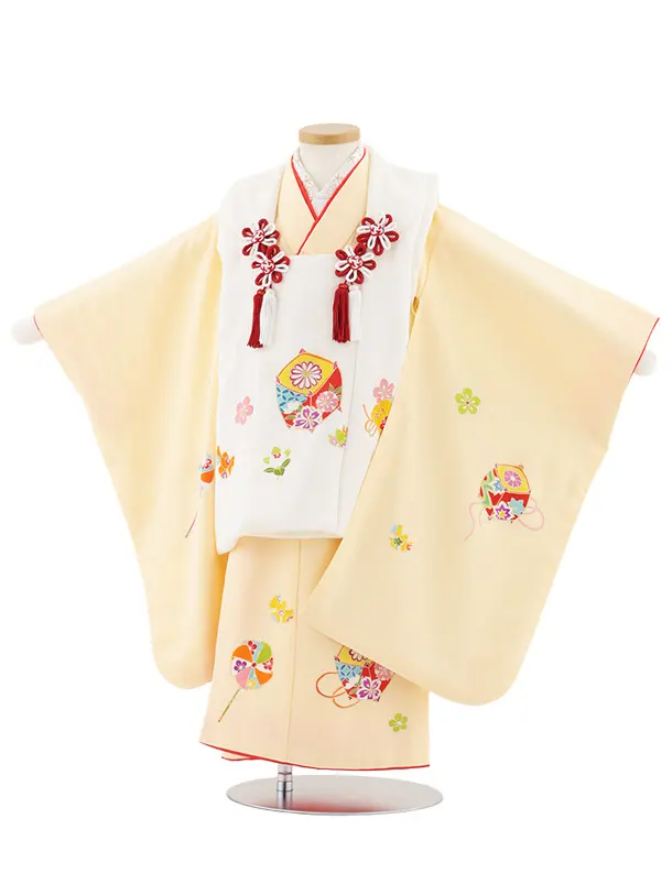 七五三レンタル(3歳女児被布)S090【正絹】白×たまご色 糸巻きと風ぐるま