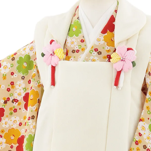 七五三レンタル(3歳女児被布)S098 オフホワイト×ベージュ ちりめん椿梅