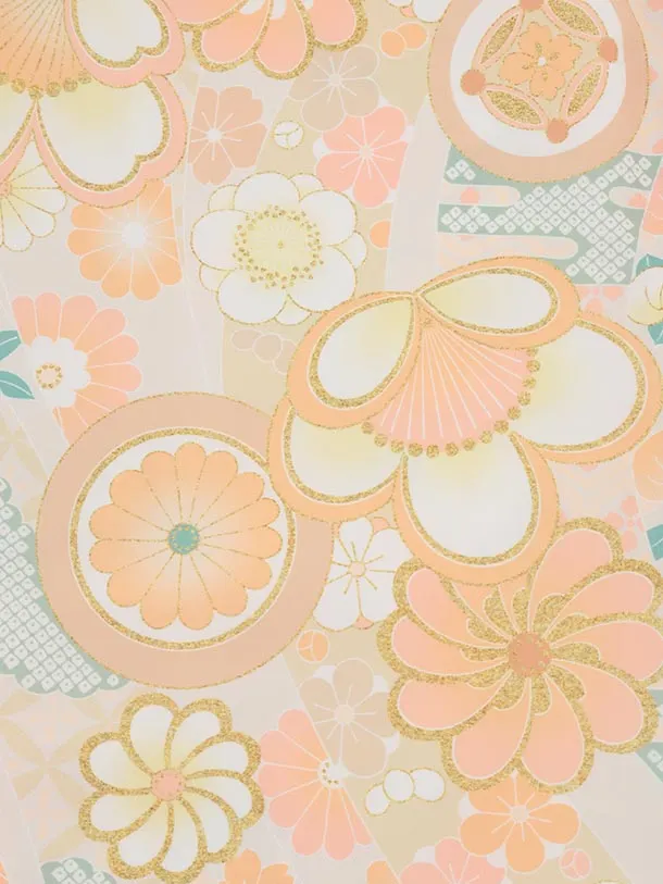 七五三(3歳女児被布)S114 式部浪漫 薄オレンジ×薄ベージュ 花と丸紋