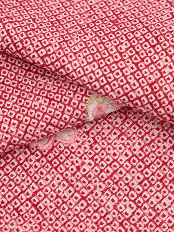 七五三レンタル(3歳女児被布)S123【正絹】白刺繍ピンクまり×赤絞り刺繍まり