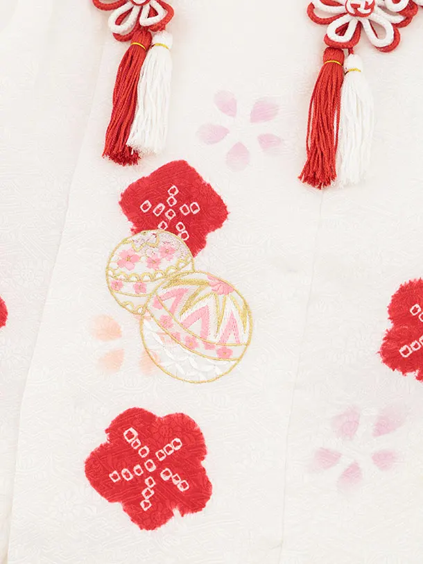 七五三レンタル(3歳女児被布)S123【正絹】白刺繍ピンクまり×赤絞り刺繍まり