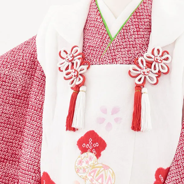 七五三レンタル(3歳女児被布)S123【正絹】白刺繍ピンクまり×赤絞り刺繍まり