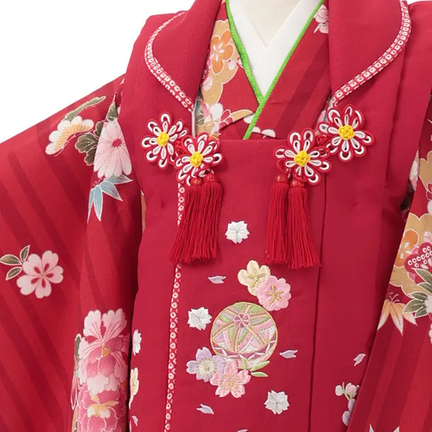 七五三レンタル(3歳女児被布)S155 赤 刺繍 まり花×赤 雲取り花