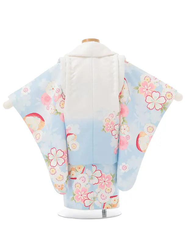 七五三レンタル(2歳女被布)S250 白ぼかし 水色 × 桜