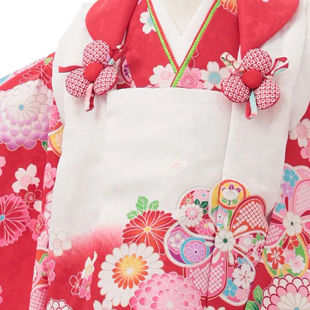 七五三レンタル(2歳女被布)S261 白 × 赤 ねじり梅 菊